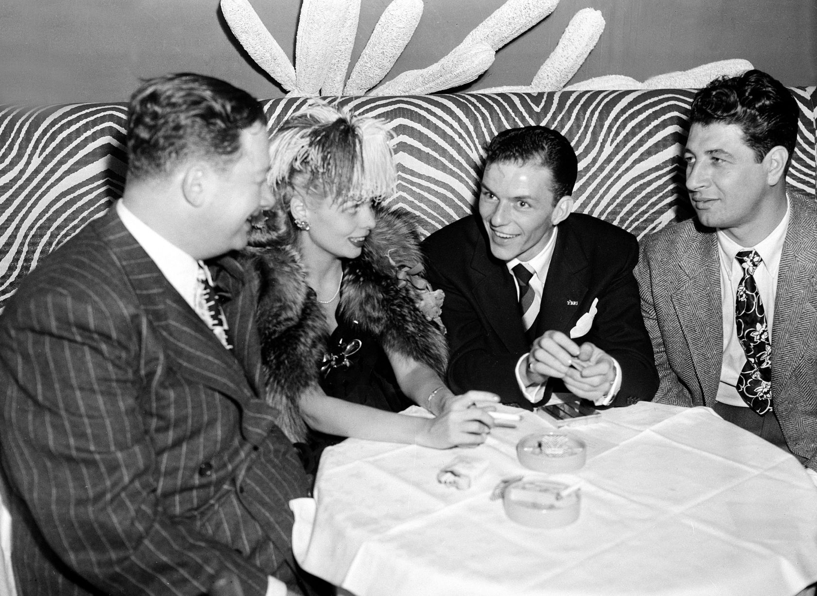 1944: Frank Sinatra